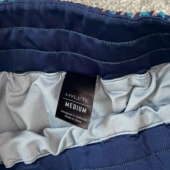 Hylete shorts size M with built in underwear - Picture 2 of 3